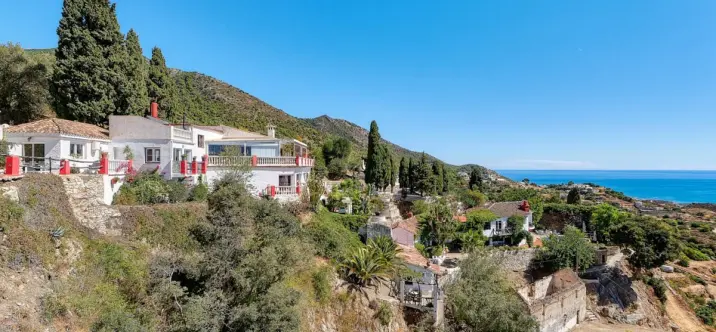 Venta de casa de huéspedes en Mijas 0