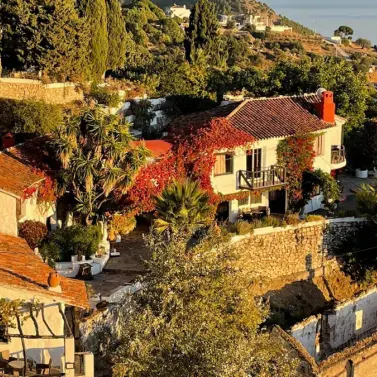 Venta de casa de huéspedes en Mijas