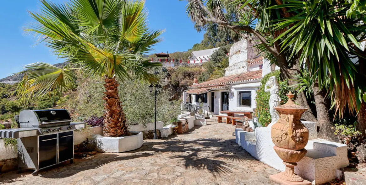 Продажа гостевого дома в Mijas 5