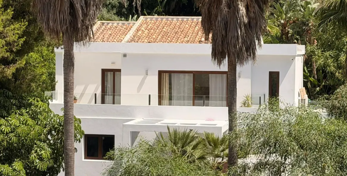 Venta de villa independiente en Marbella 2