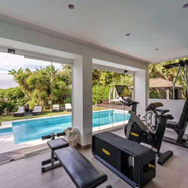 Venta de villa independiente en Marbella