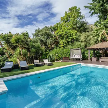 Venta de villa independiente en Marbella