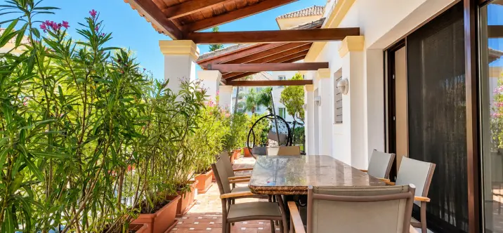 Venta de villa independiente en The Golden Mile 1