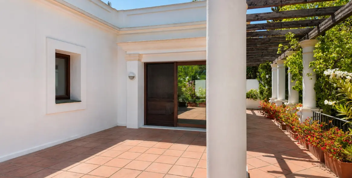 Venta de villa independiente en The Golden Mile 42