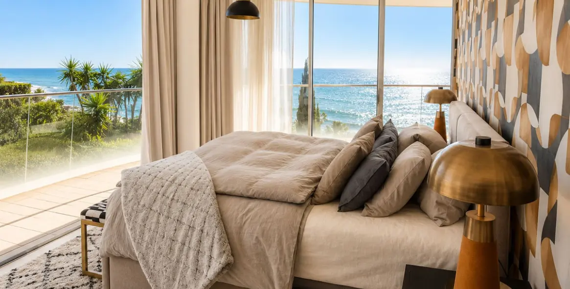 Продажа апартаментов на среднем этаже в Estepona 6
