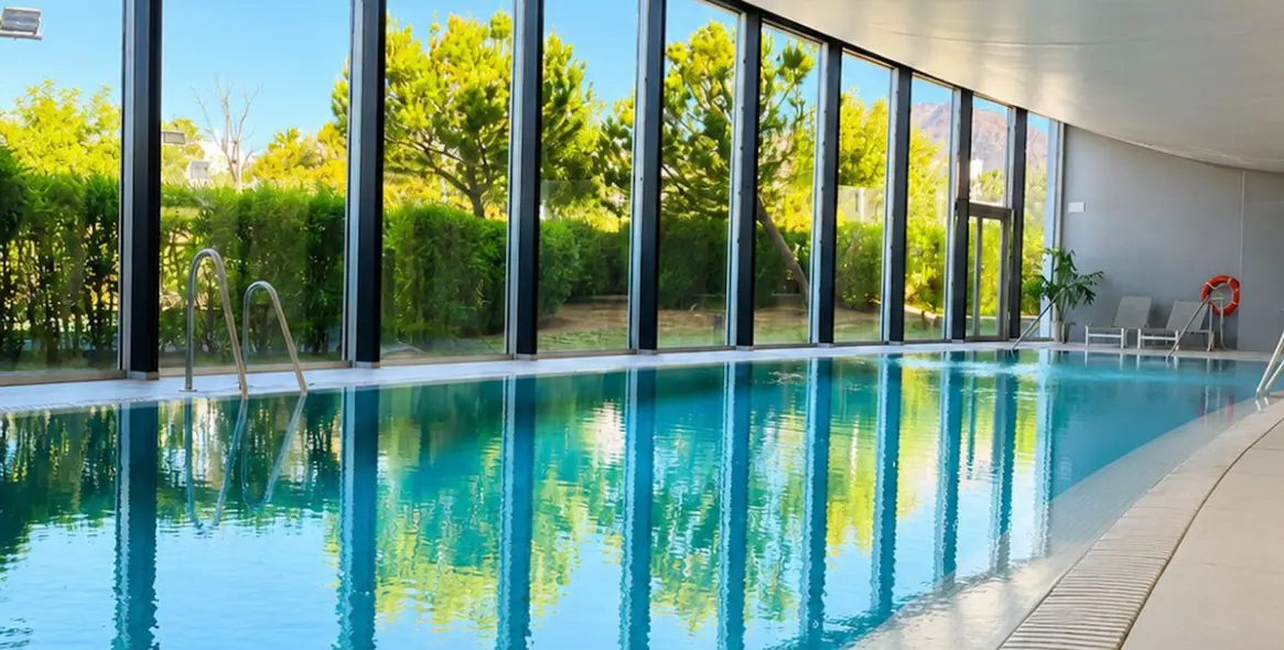 Продажа апартаментов на среднем этаже в Estepona 18