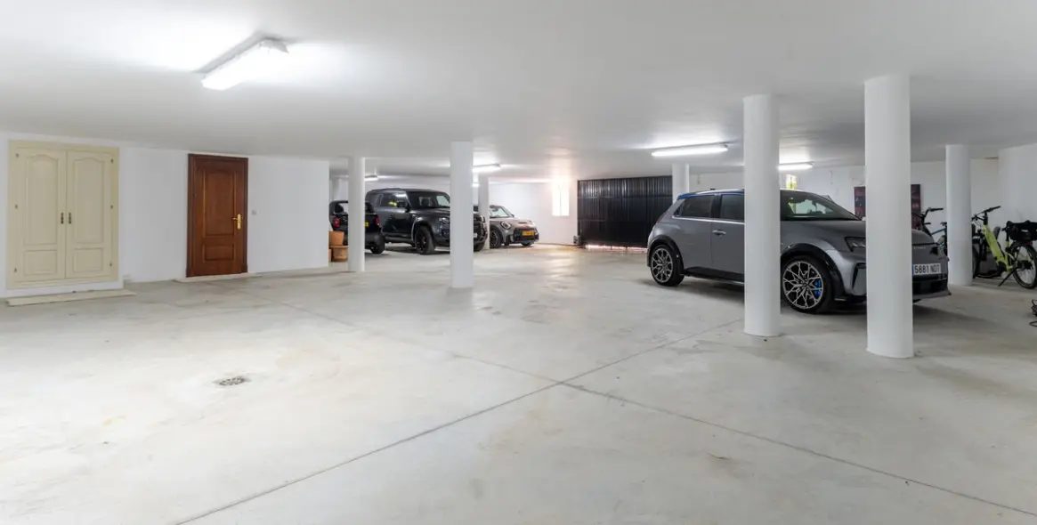 Venta de villa independiente en Bahía de Marbella 61