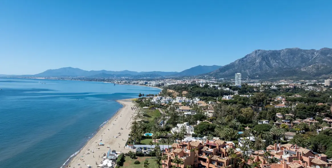 Venta de villa independiente en Bahía de Marbella 72