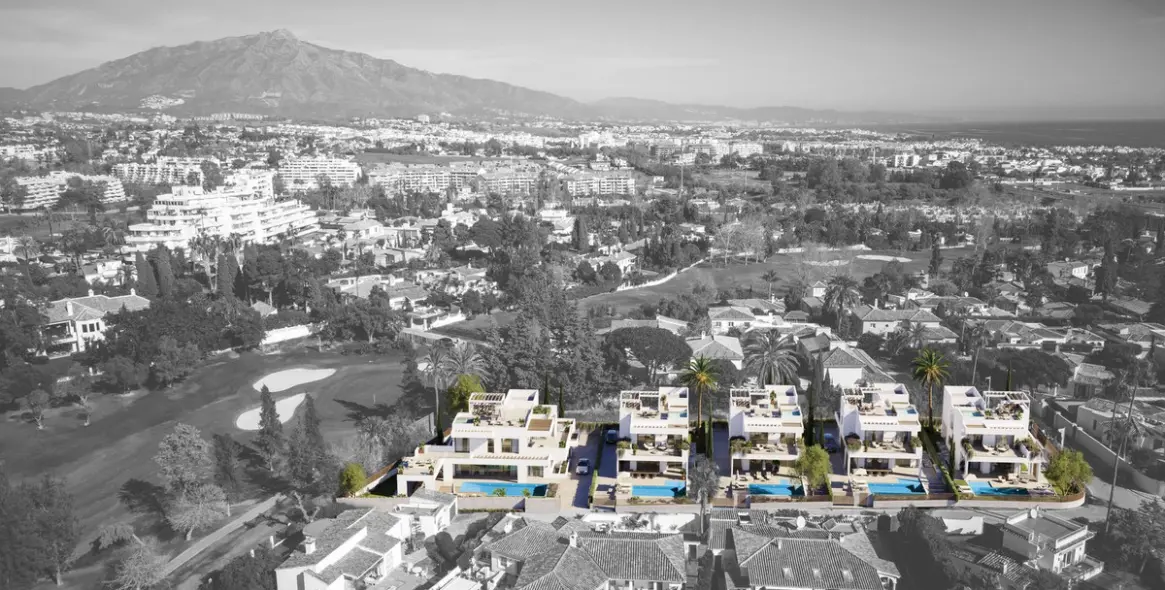 Venta de parcela residencial en Guadalmina Alta 2