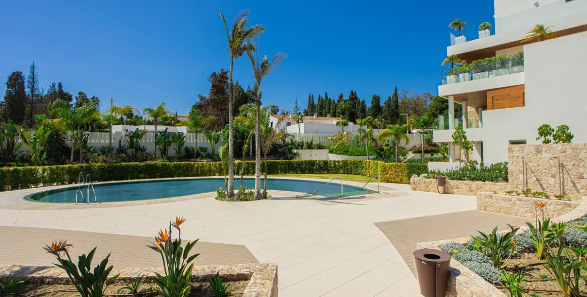 Venta de ático dúplex en Puerto Banús 2