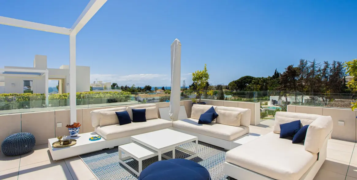 Venta de ático dúplex en Puerto Banús 4