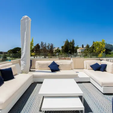 Venta de ático dúplex en Puerto Banús