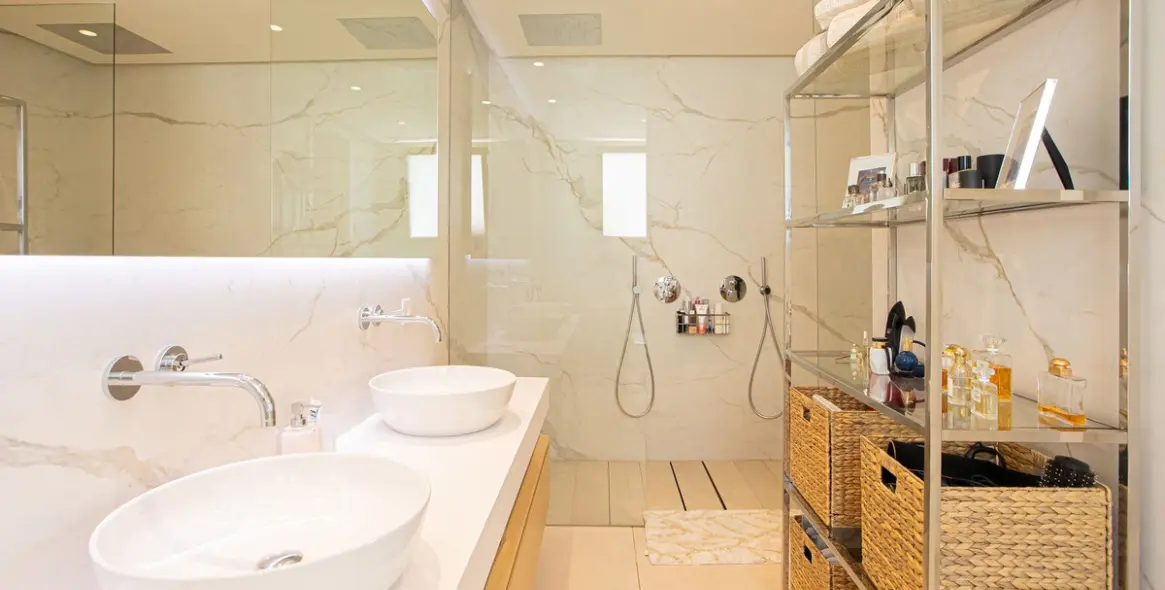 Venta de ático dúplex en Puerto Banús 57