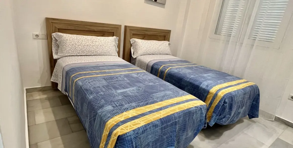 Short-term rent of middle floor apartment in Puerto Banús 13