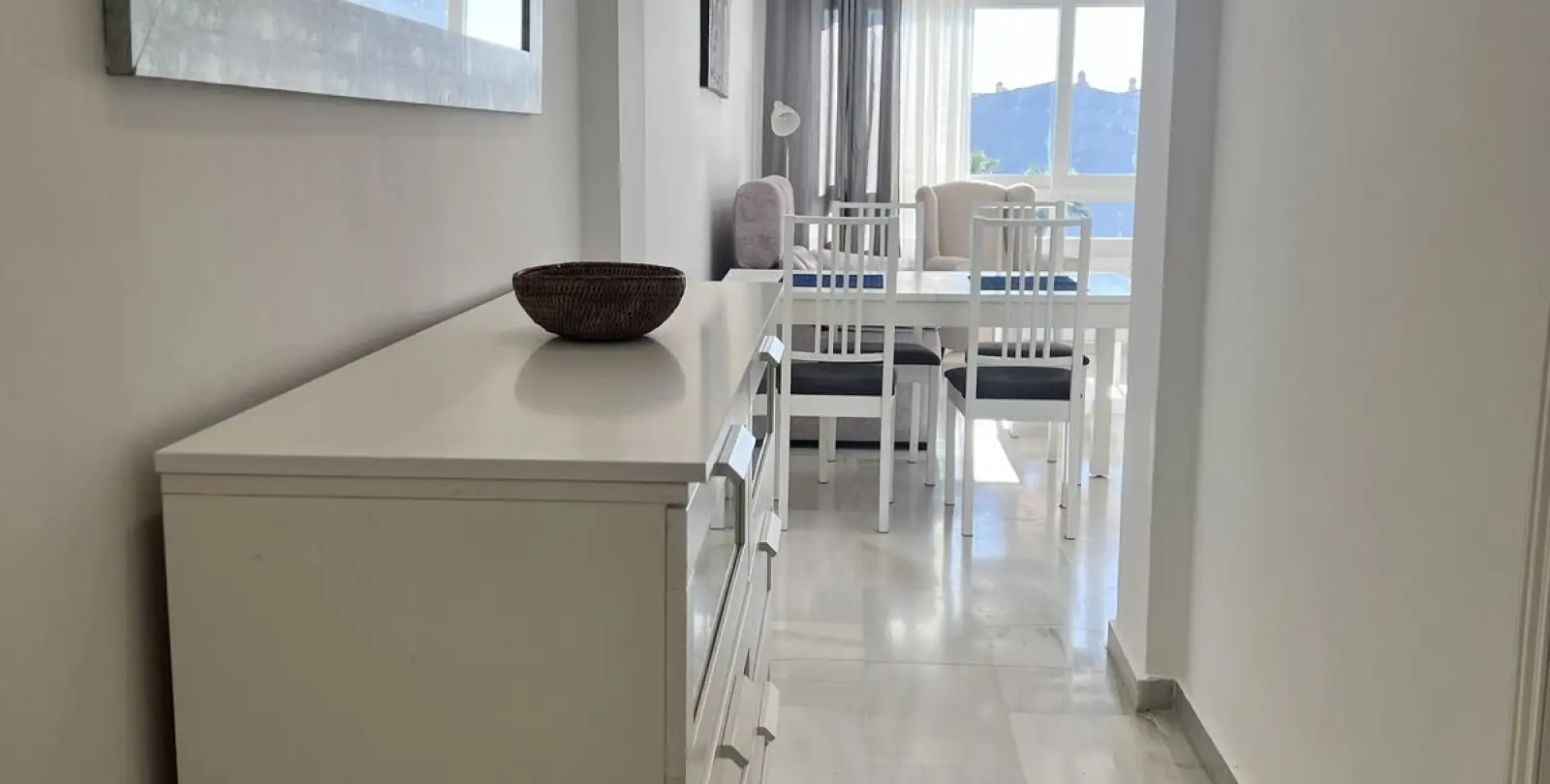 Short-term rent of middle floor apartment in Puerto Banús 9