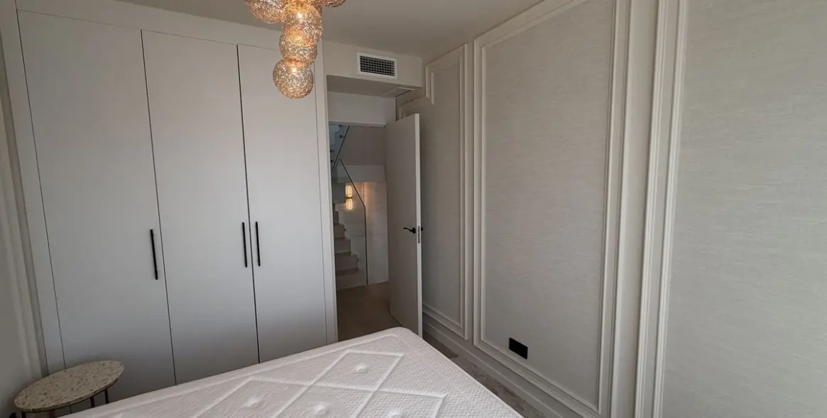 Short-term rent of semi-detached house in Atalaya 20
