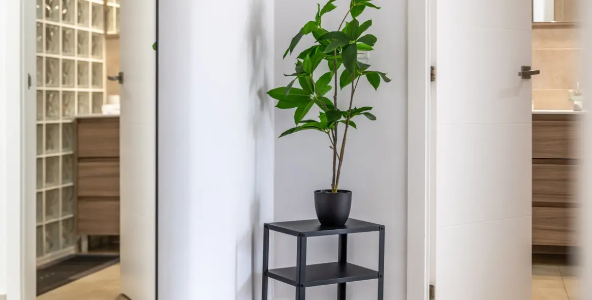 Alquiler a corto plazo de apartamento en planta media en Nueva Andalucía 11