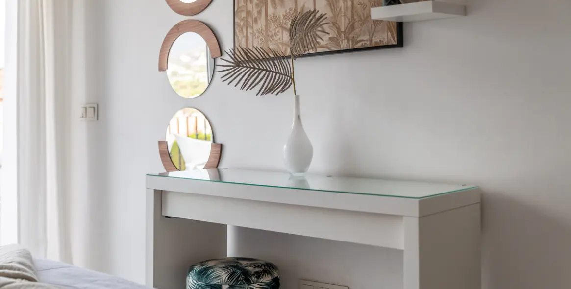 Alquiler a corto plazo de apartamento en planta media en Nueva Andalucía 22