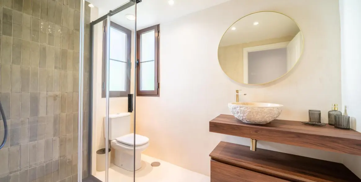 Long-term rent of middle floor apartment in Benahavís 7