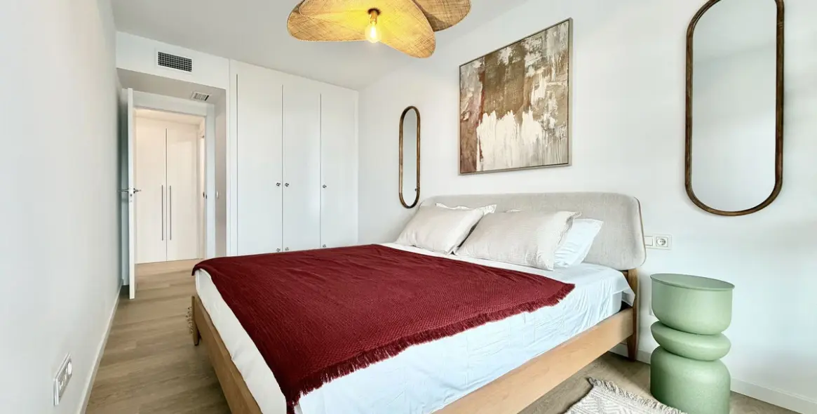 Short-term rent of middle floor apartment in Estepona 18
