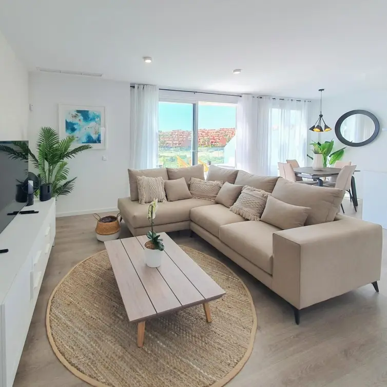 Venta de ático dúplex en Estepona