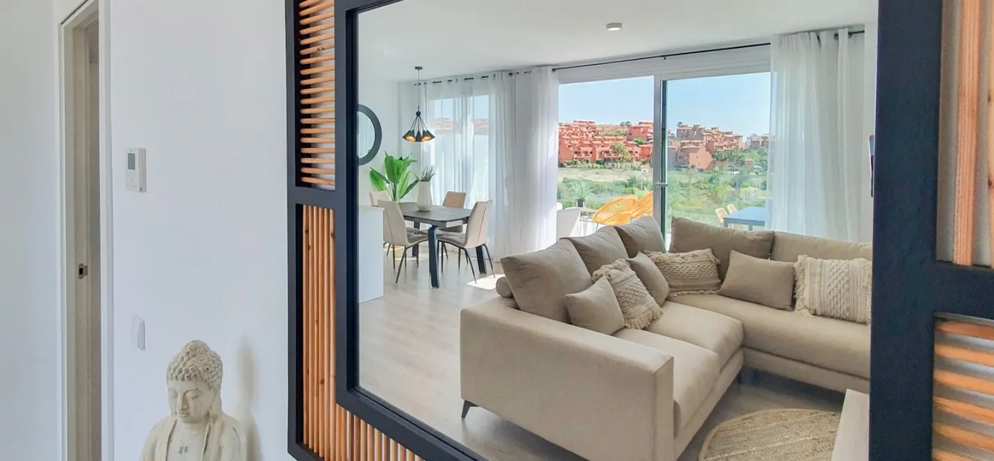 Venta de ático dúplex en Estepona 1