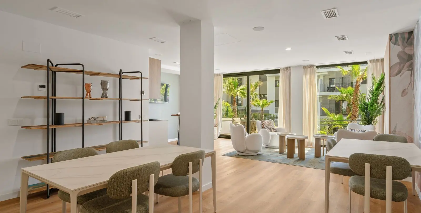 Sale of middle floor apartment in Estepona 6