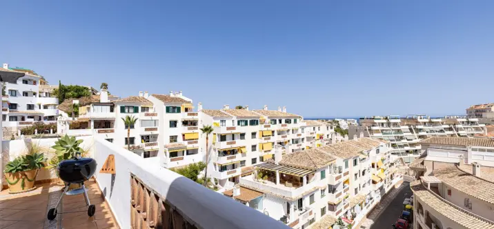Sale of penthouse in Torrequebrada 1