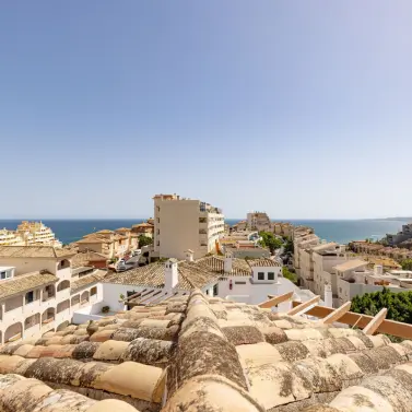 Sale of penthouse in Torrequebrada