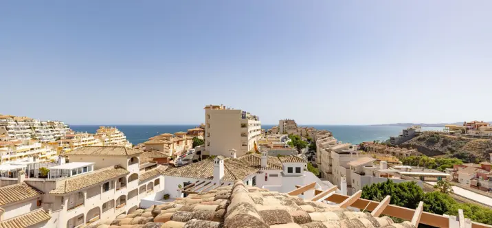 Sale of penthouse in Torrequebrada 4