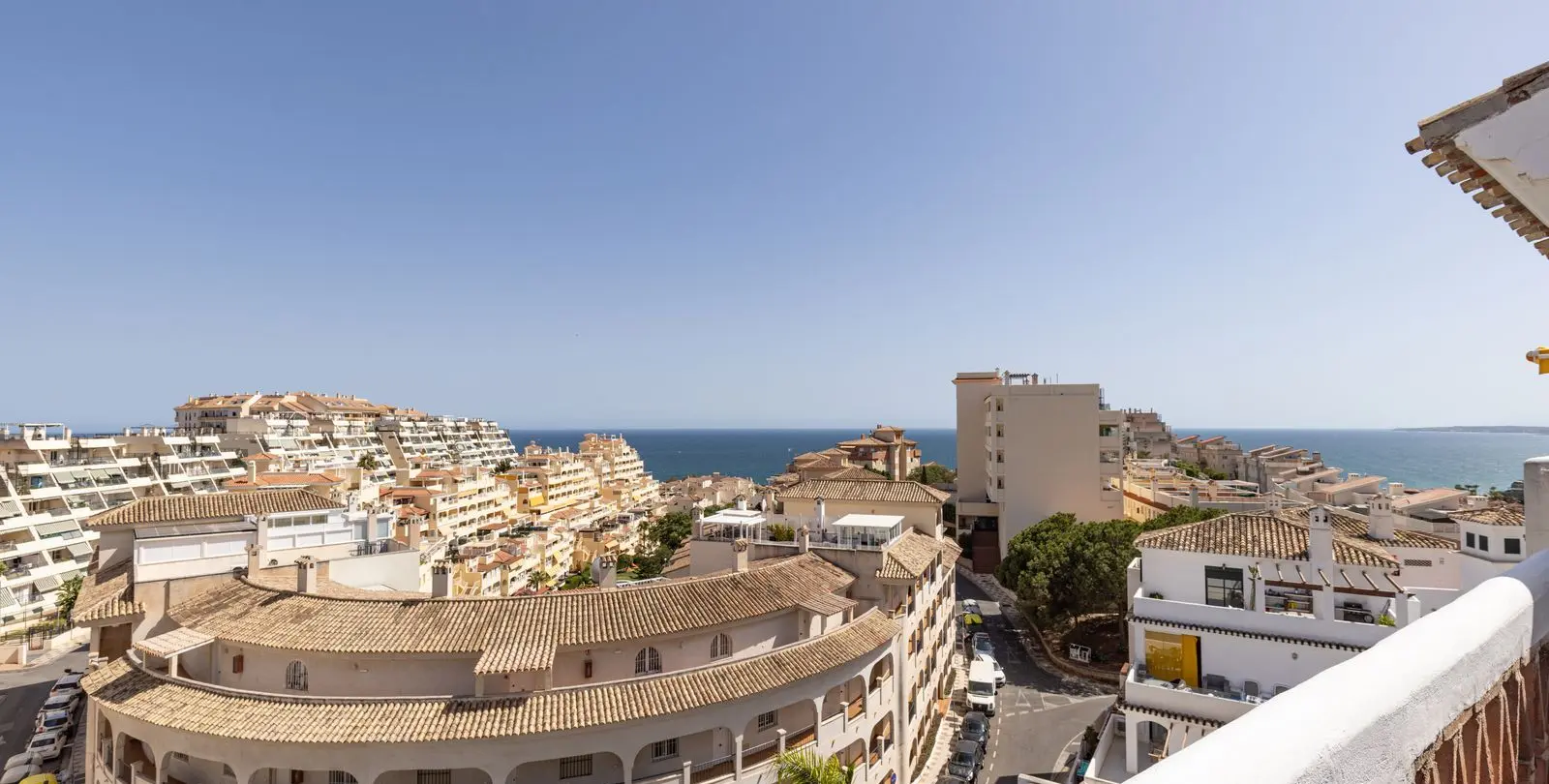 Sale of penthouse in Torrequebrada 1
