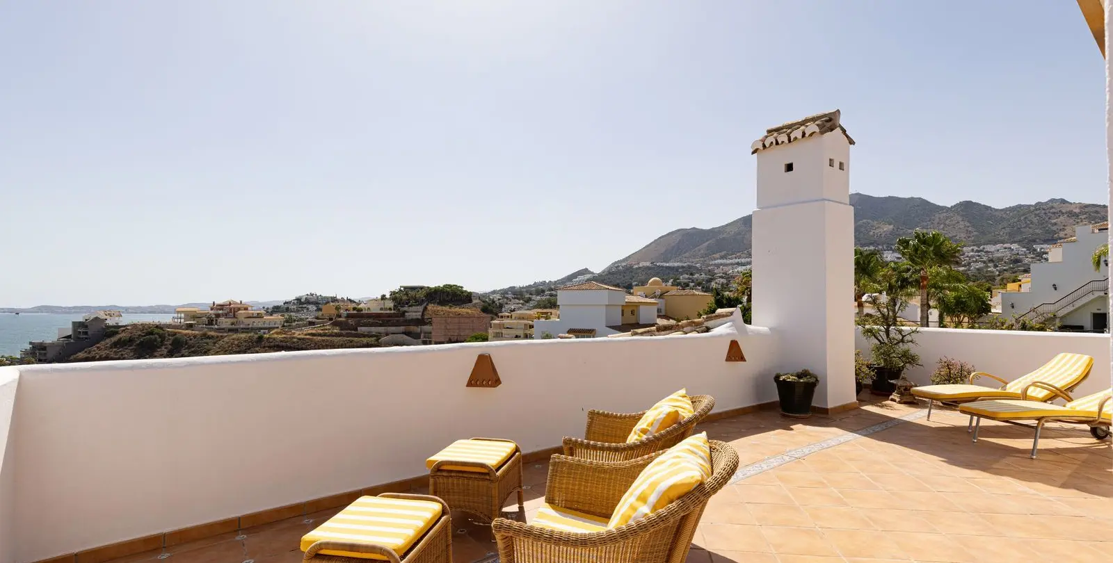 Sale of penthouse in Torrequebrada 8