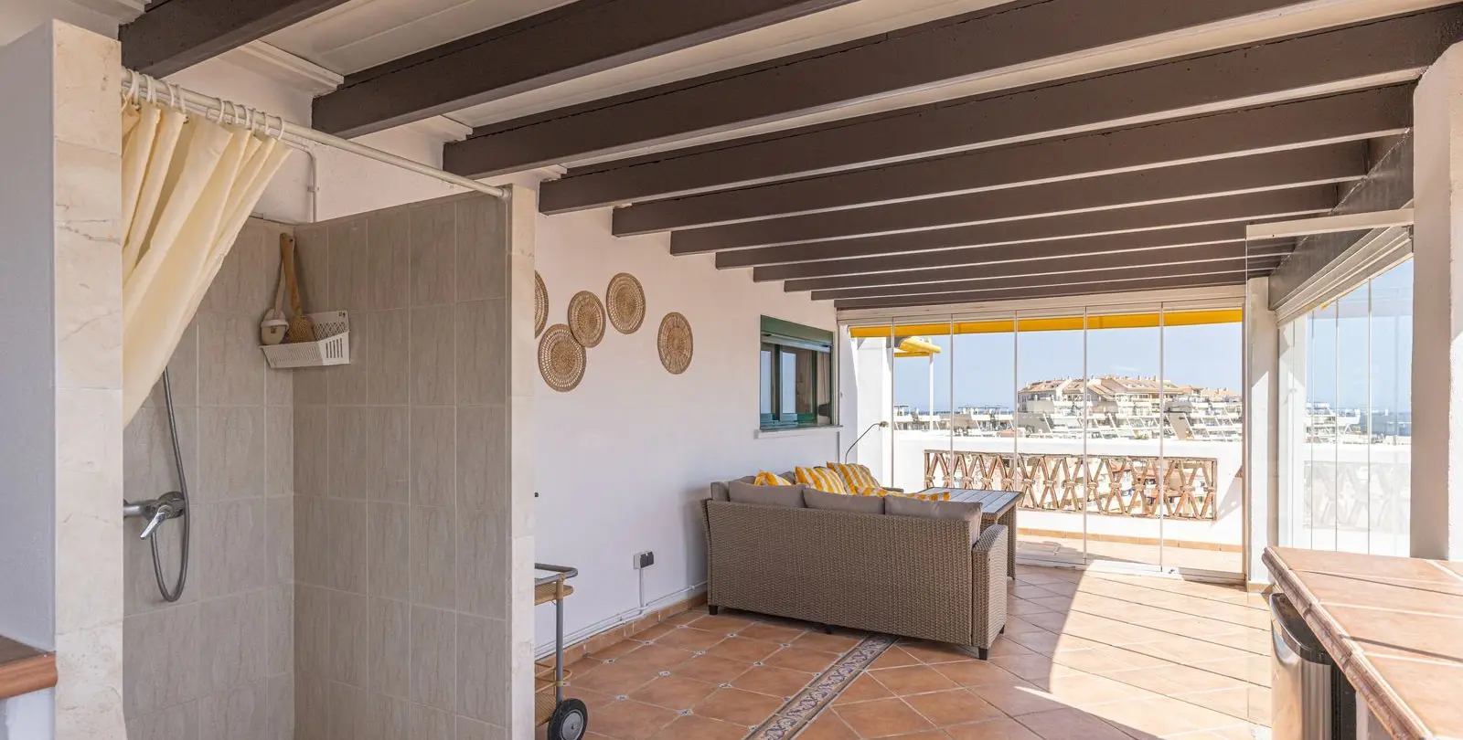 Sale of penthouse in Torrequebrada 16