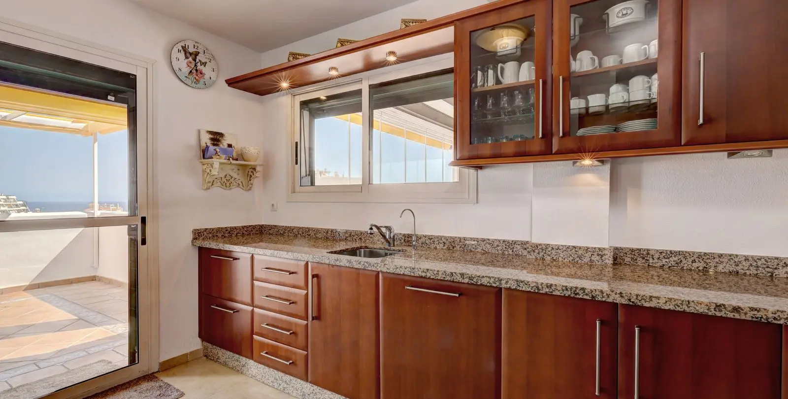 Sale of penthouse in Torrequebrada 25