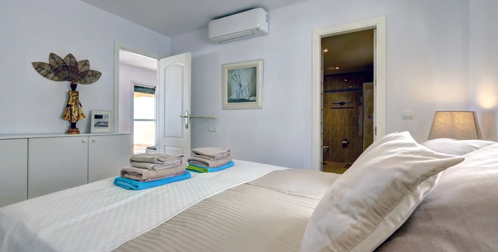 Sale of penthouse in Torrequebrada 28