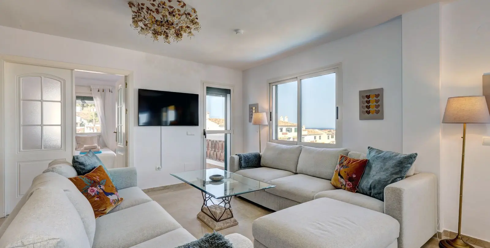Sale of penthouse in Torrequebrada 37