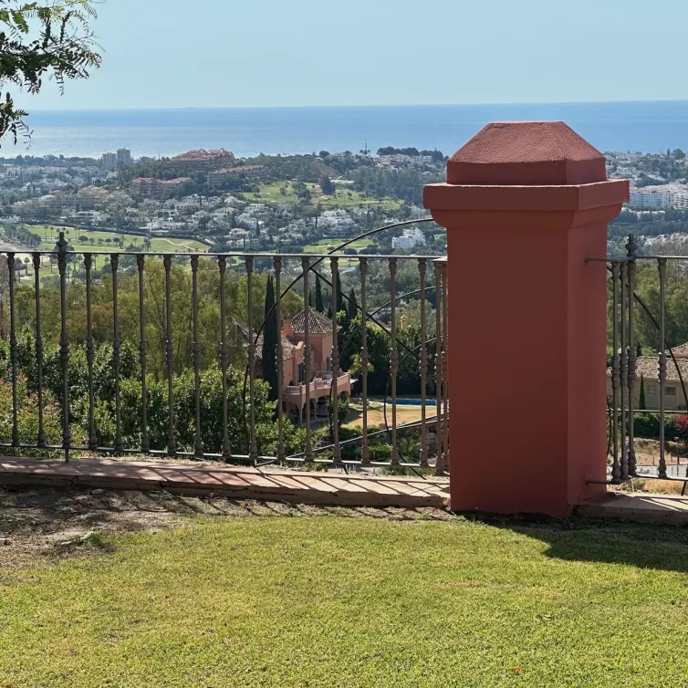 Venta de ático en Monte Halcones