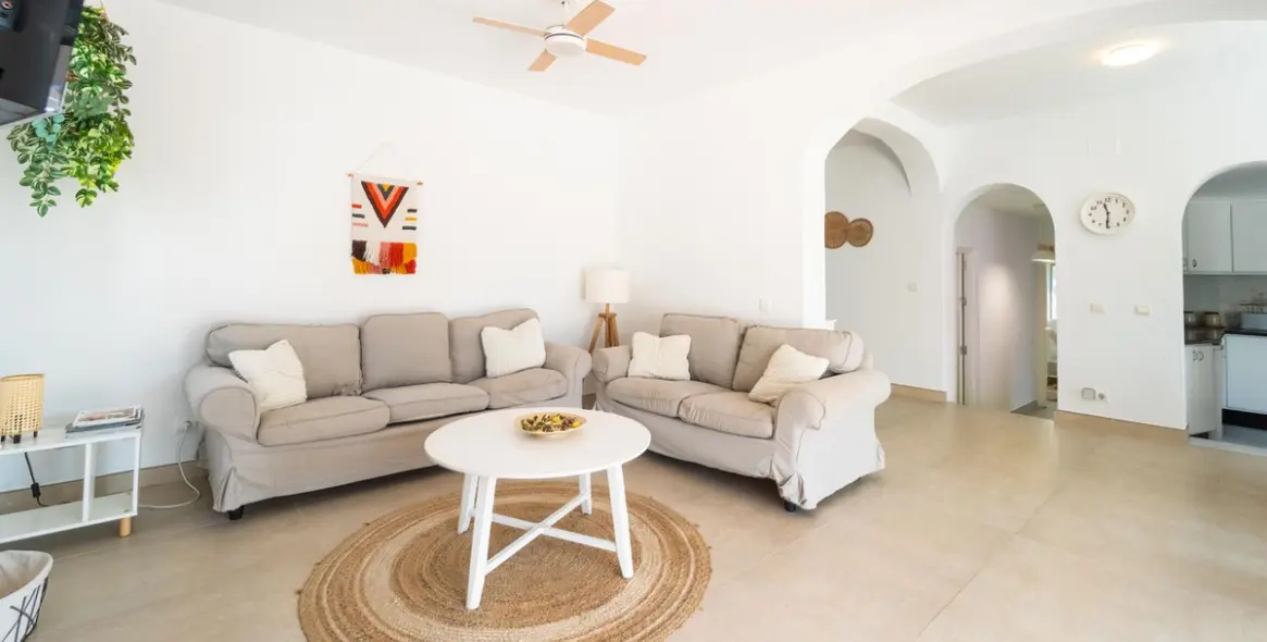 Venta de villa independiente en Calahonda 21