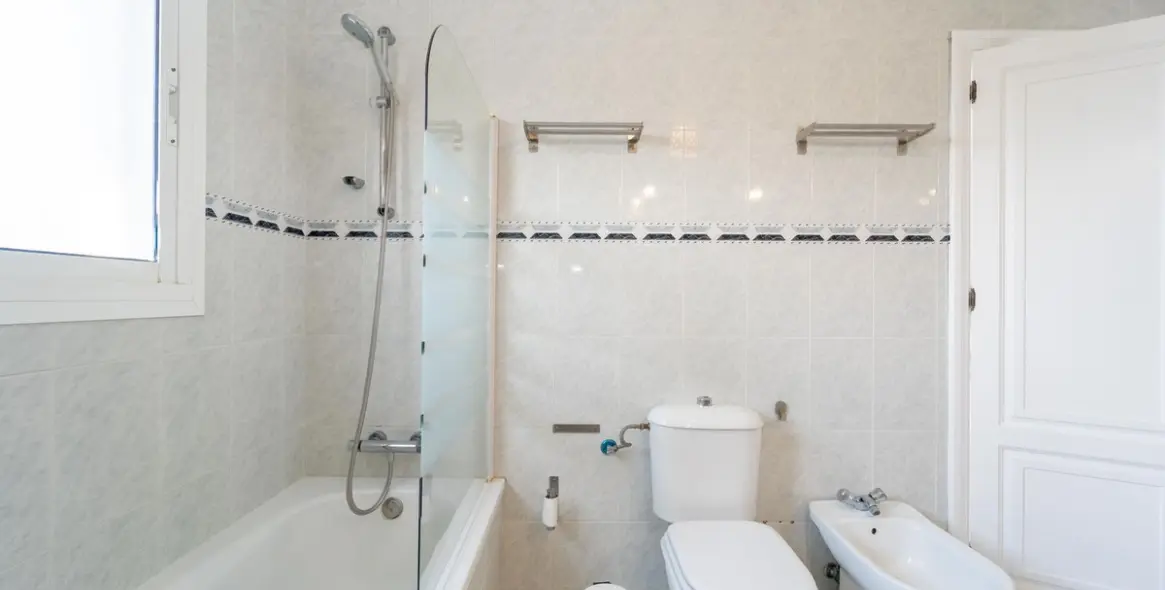 Venta de villa independiente en Calahonda 50