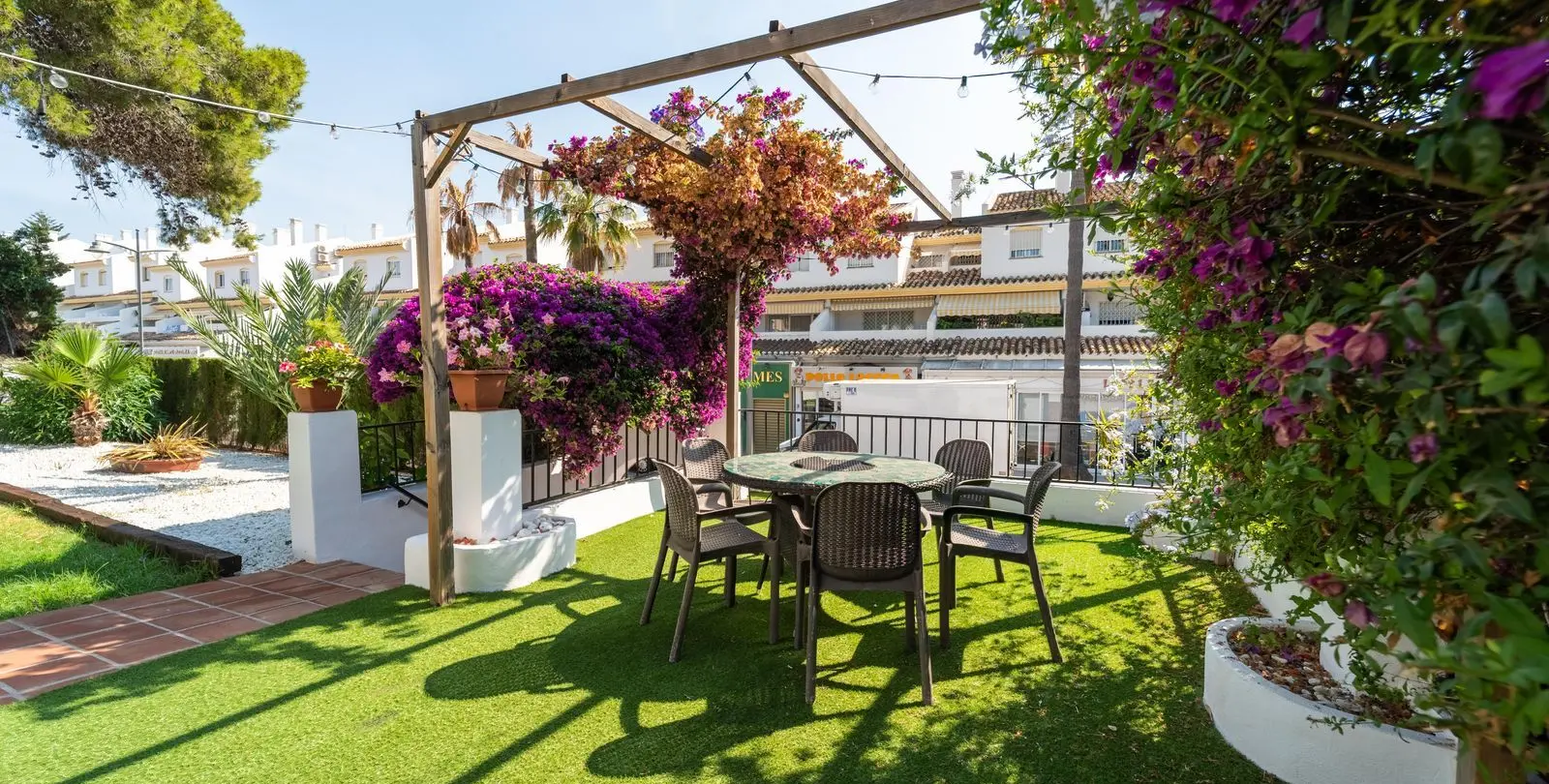 Venta de villa independiente en Calahonda 2