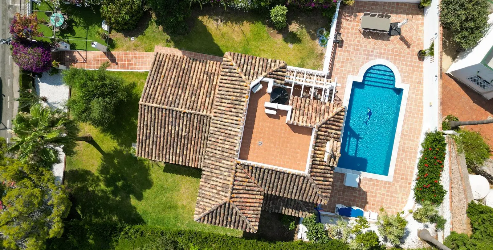 Venta de villa independiente en Calahonda 67