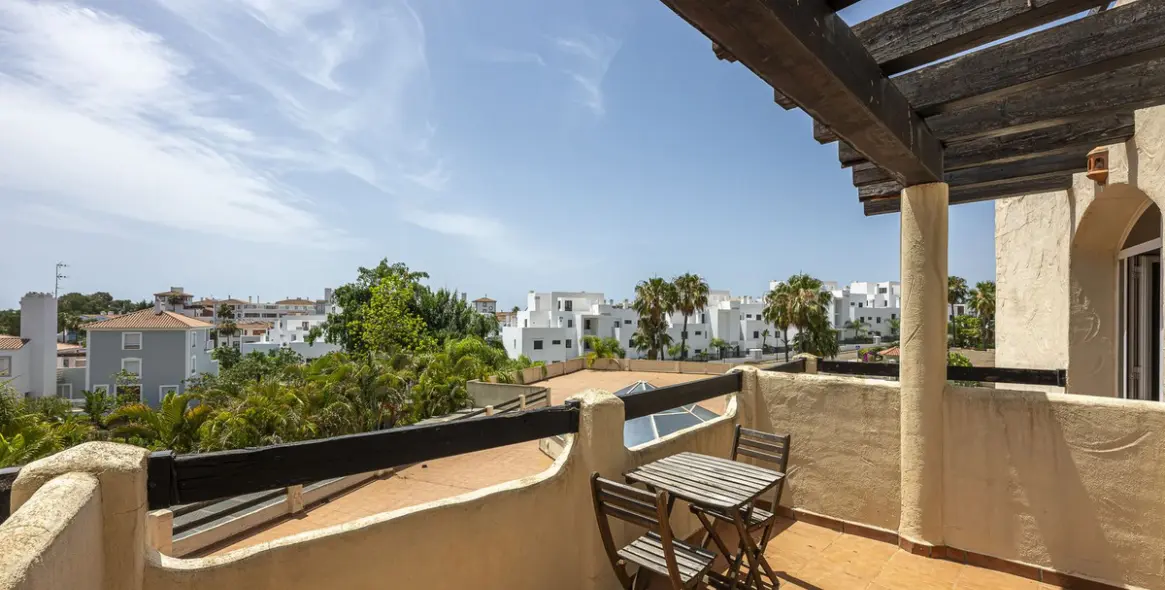 Продажа коммерческого помещения в El Paraiso 51