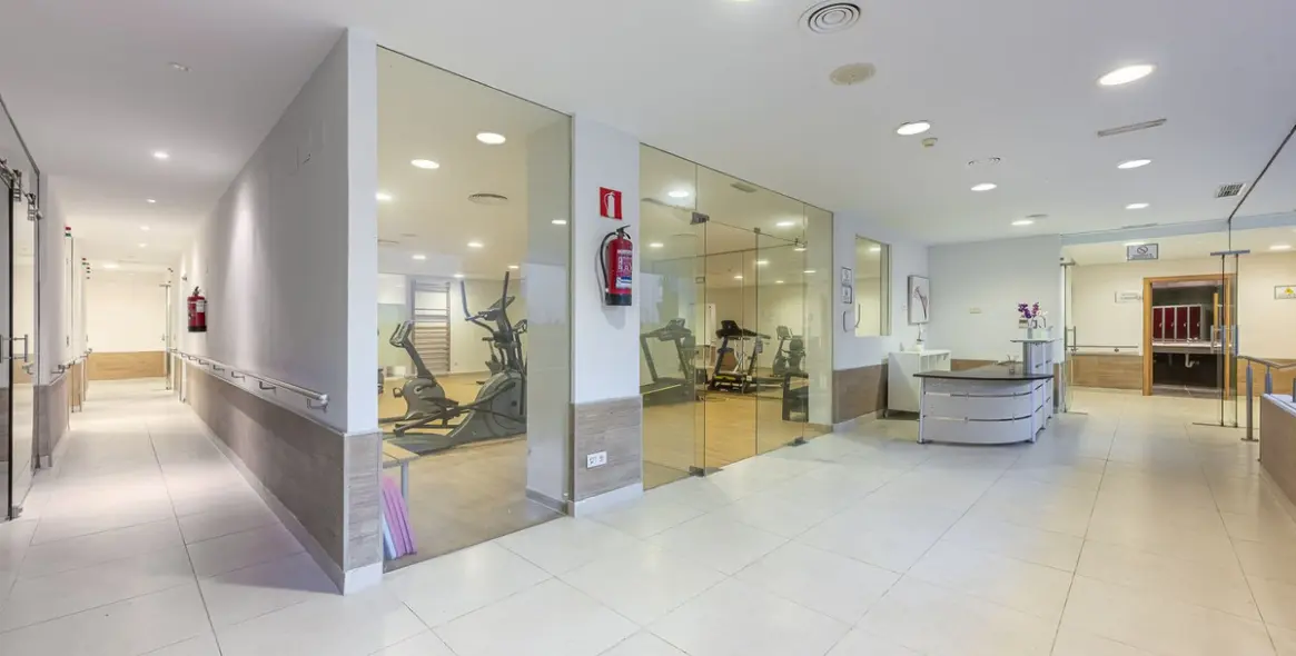 Продажа коммерческого помещения в El Paraiso 62