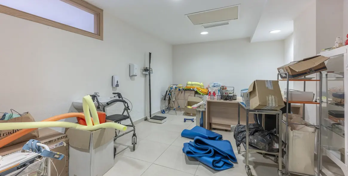 Продажа коммерческого помещения в El Paraiso 68