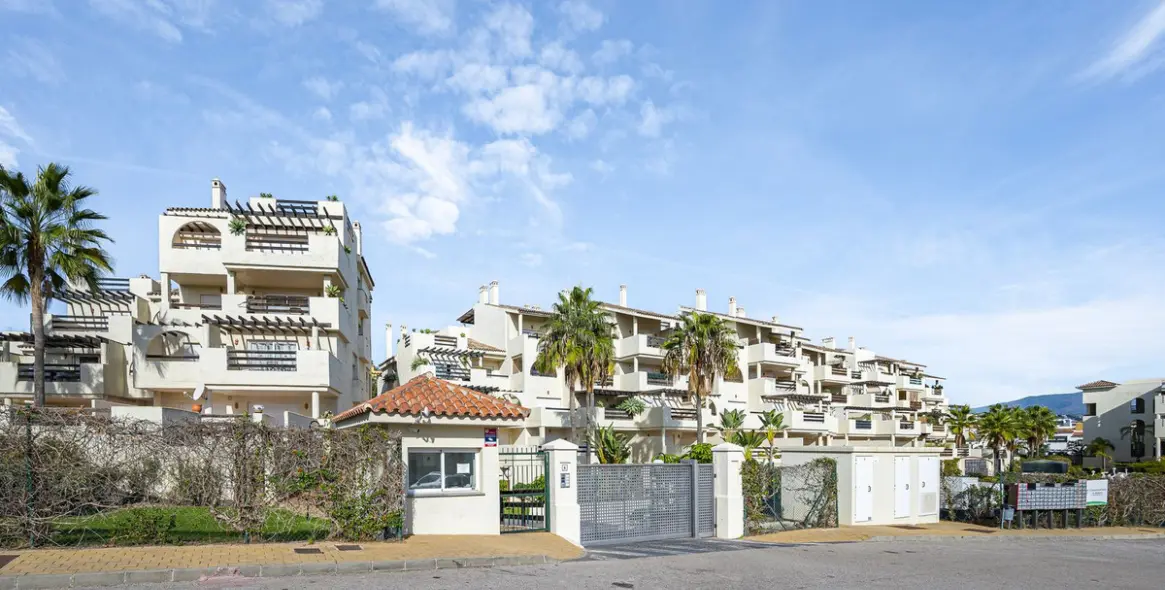 Продажа коммерческого помещения в El Paraiso 119