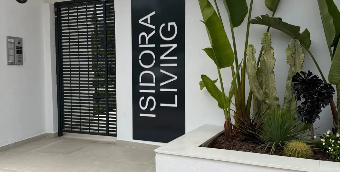 Alquiler a largo plazo de apartamento en planta baja en Estepona 21
