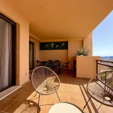 Long-term rent of middle floor apartment in Calanova Golf