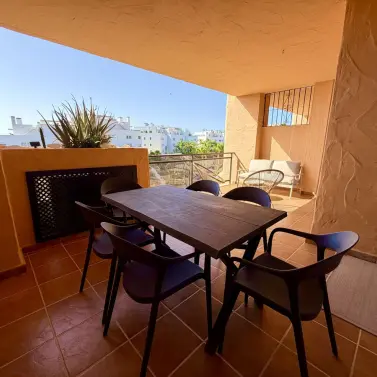 Long-term rent of middle floor apartment in Calanova Golf