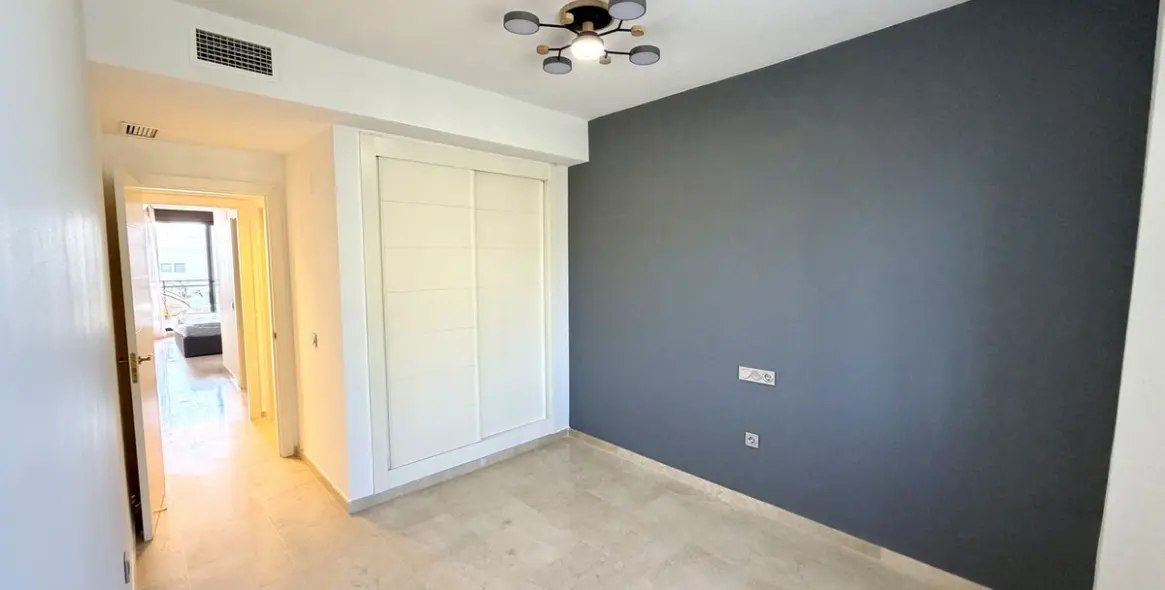 Long-term rent of middle floor apartment in Calanova Golf 21