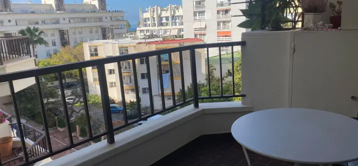 Продажа апартаментов на среднем этаже в Marbella 2